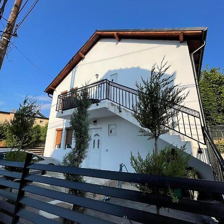 Rock Hostel Πρίστινα Εξωτερικό φωτογραφία