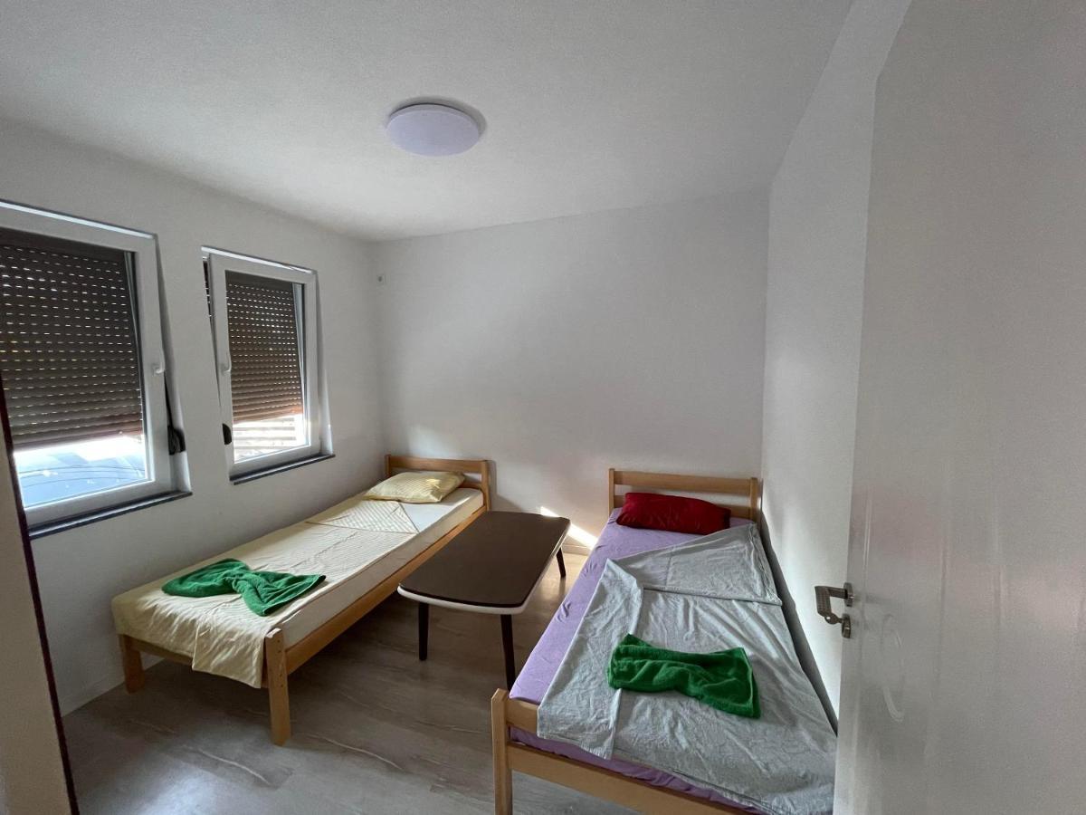 Rock Hostel Πρίστινα Εξωτερικό φωτογραφία