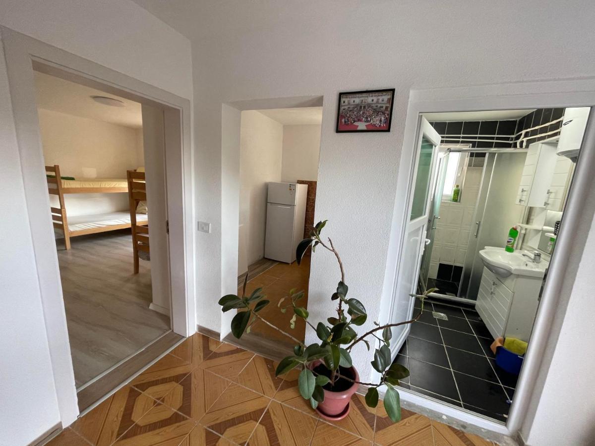 Rock Hostel Πρίστινα Εξωτερικό φωτογραφία
